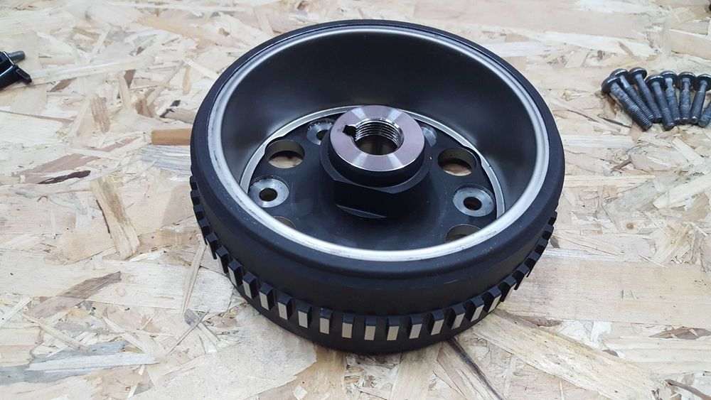 F900xr F900 Silnik dekiel oslona stator magneto pompa tryb sprzeglo