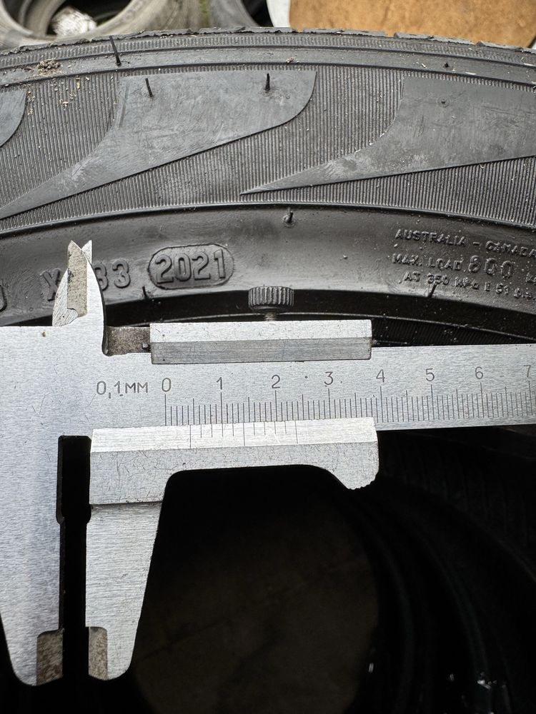 235/55R18 2021 року Pirelli Scorpion verde
