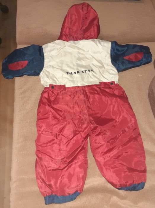 Детский демисезонный комбинезон, размер 86 (вязаная шапка в подарок)