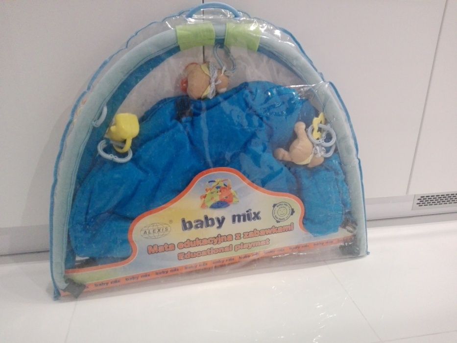 Mata edukacyjna z zabawkami Baby mix