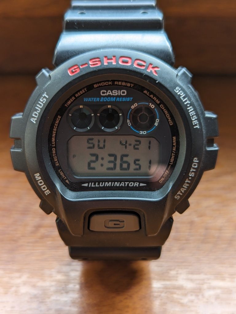 Casio G-SHOCK  DW 6900 идеал оригинал