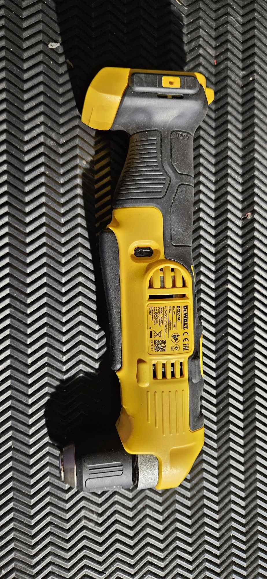 Dewalt Wiertarko wkrętarka katowa