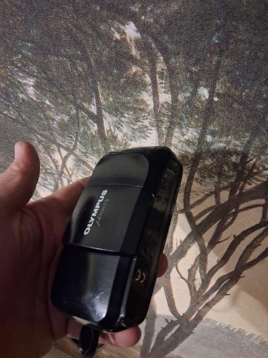 Плёночный фотоаппарат Olumpus M(mju:)-1