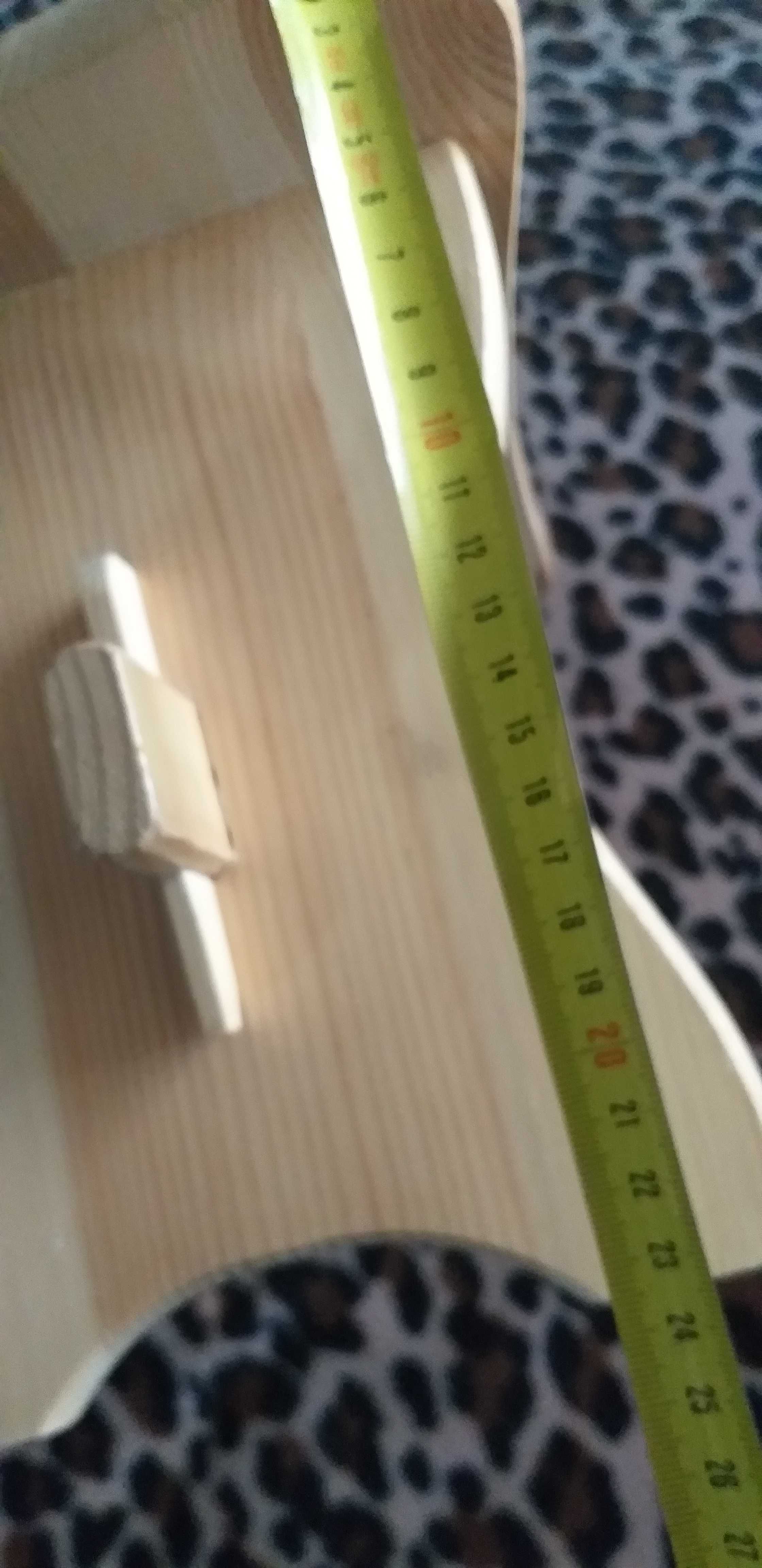 Taboret krzesełko drewniane