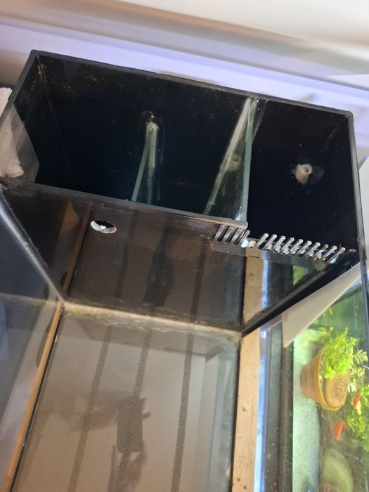 Akwarium 112 L z kominem