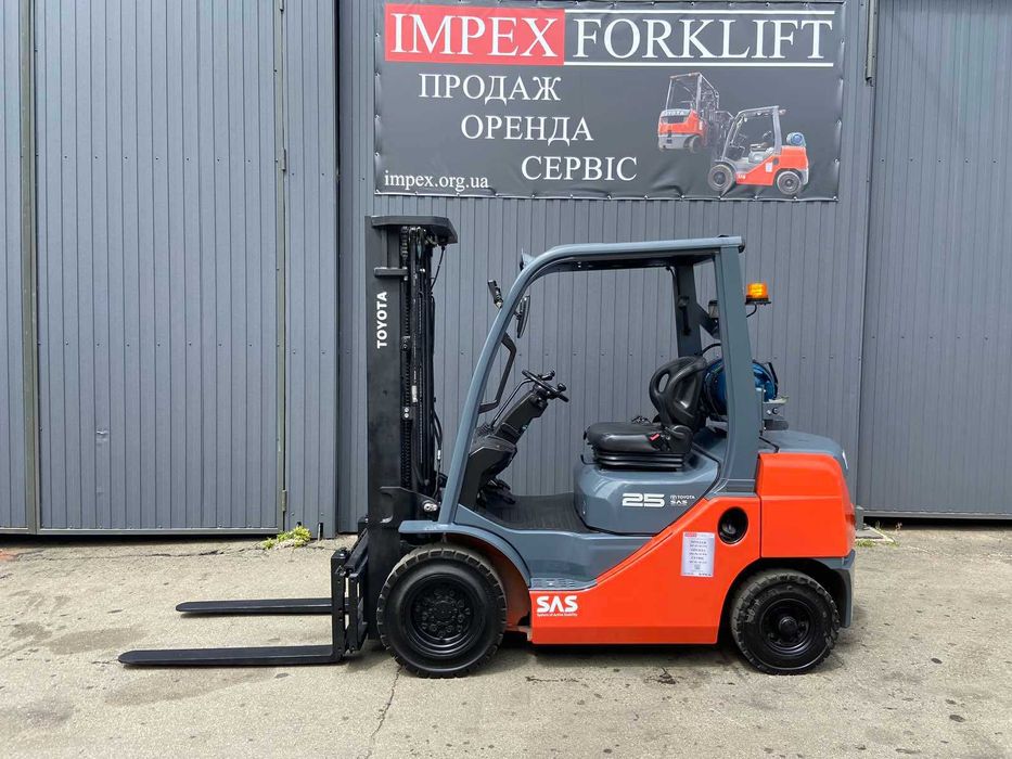 Навантажувач газ-бензиновий TOYOTA 2.5т, 2018рік, погрузчик Тойота