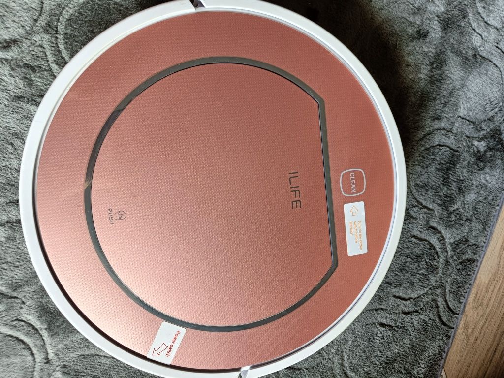 Robot odkurzający Ilife v7s plus