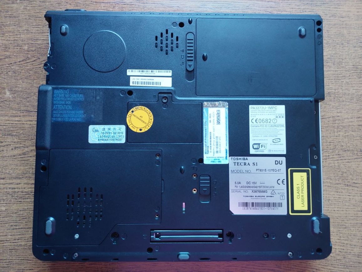 Laptop Toshiba Tecra S1 uszkodzony