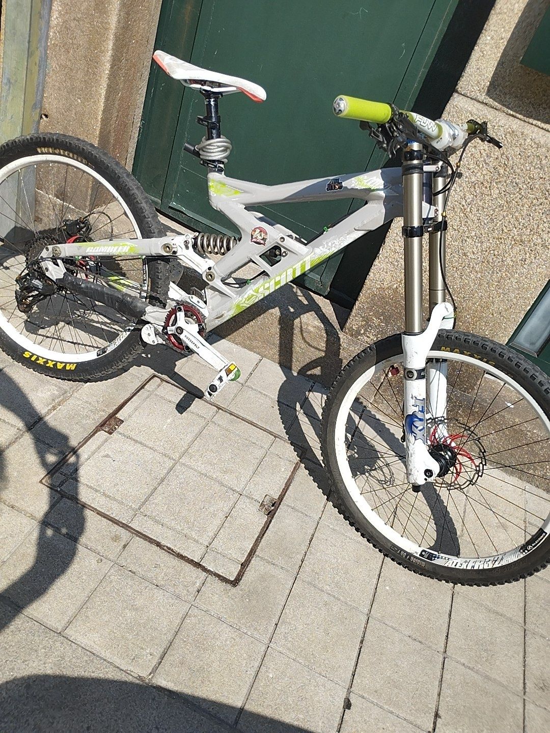 Scott gambler fr20, vendo bicicleta de downhill/btt