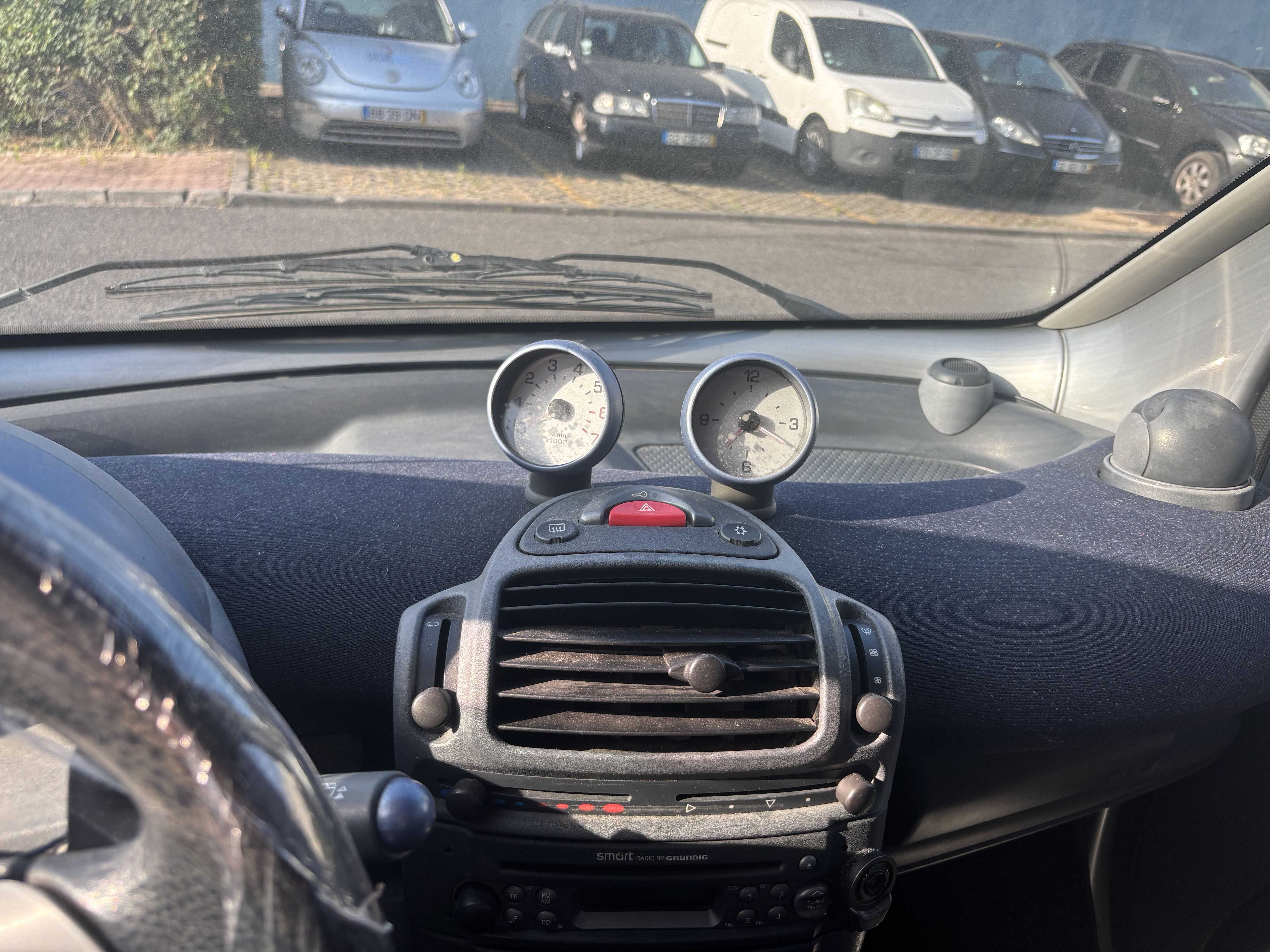 Smart Fortwo (motor a funcionar com avaria)