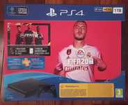 PlayStation 4 Slim 1000GB - Preto + FIFA 20 + Comando EXCELENTE!!