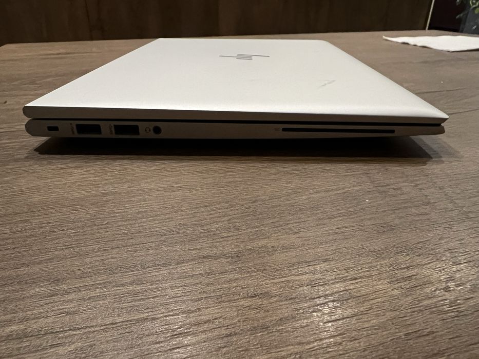 Hp 840 G7 i5 10310u 8/256NVME 1920x1080 ips приблеженный к новому