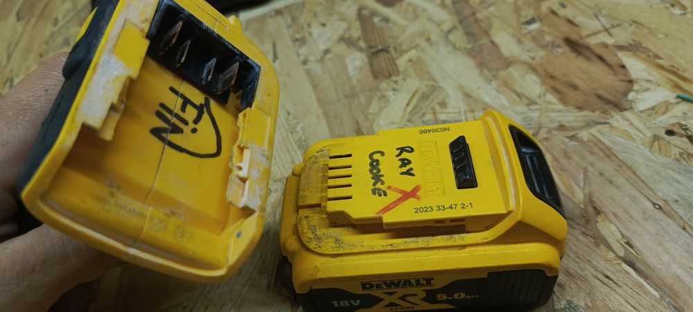 Zakrętarka DeWalt dcf787 18v 5 ah