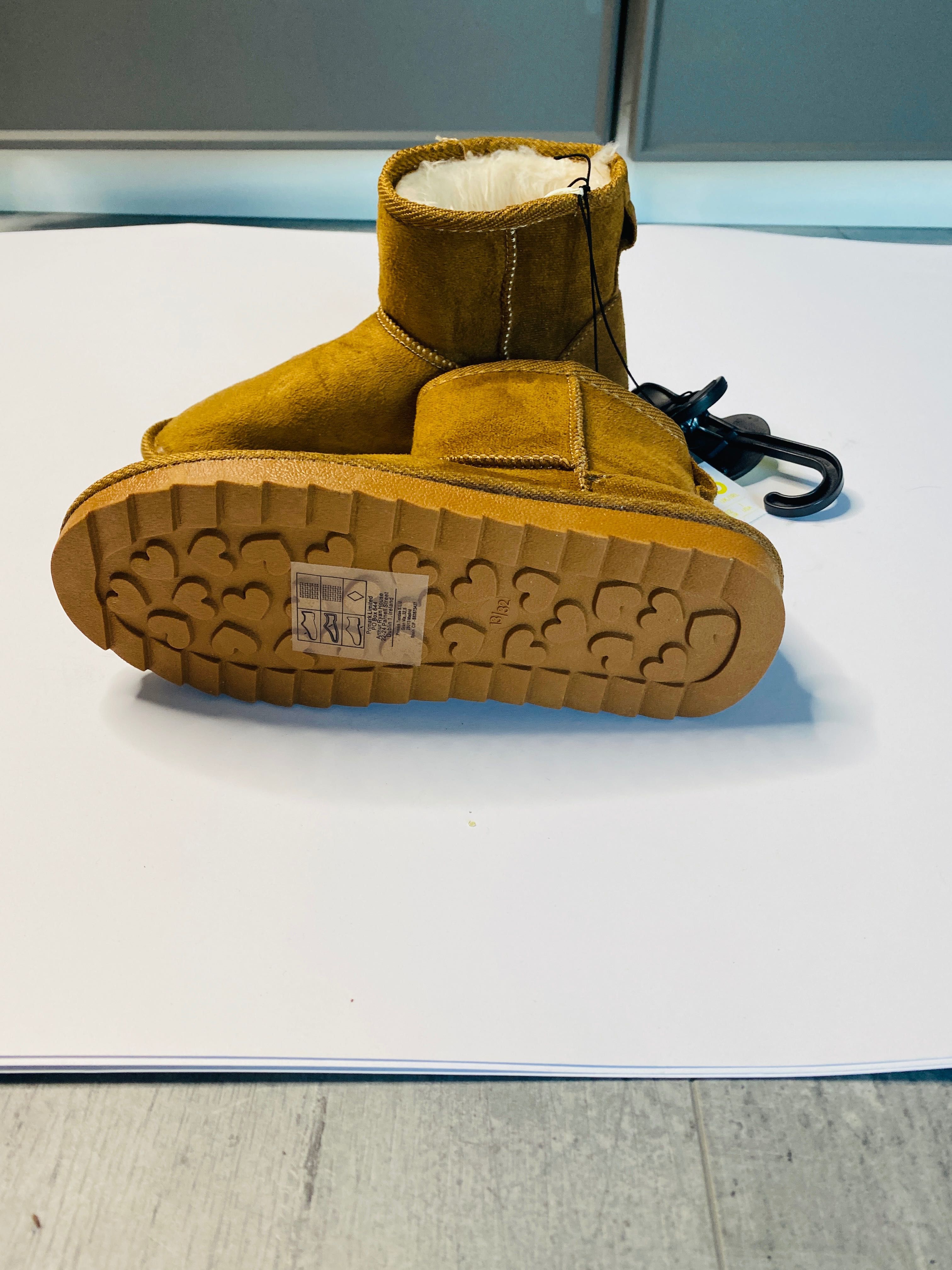 Buty damskie 35 primark emu