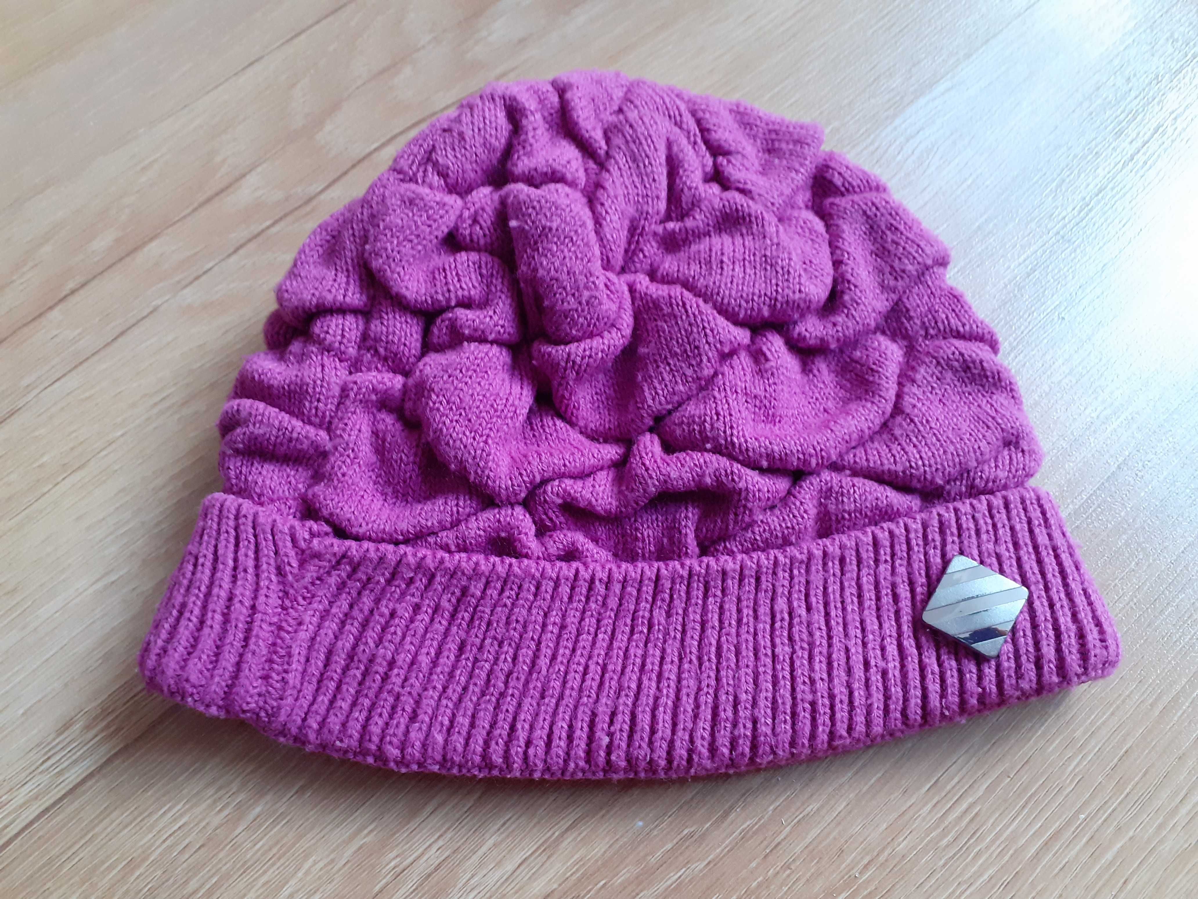 Różowa czapka zimowa rozmiar S