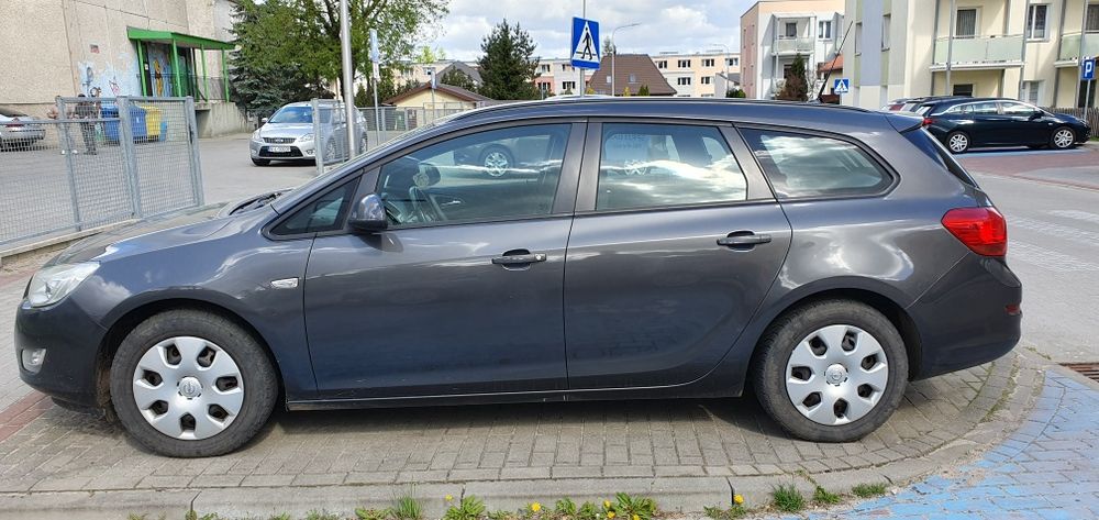 Opel Astra J Benzyna +gaz