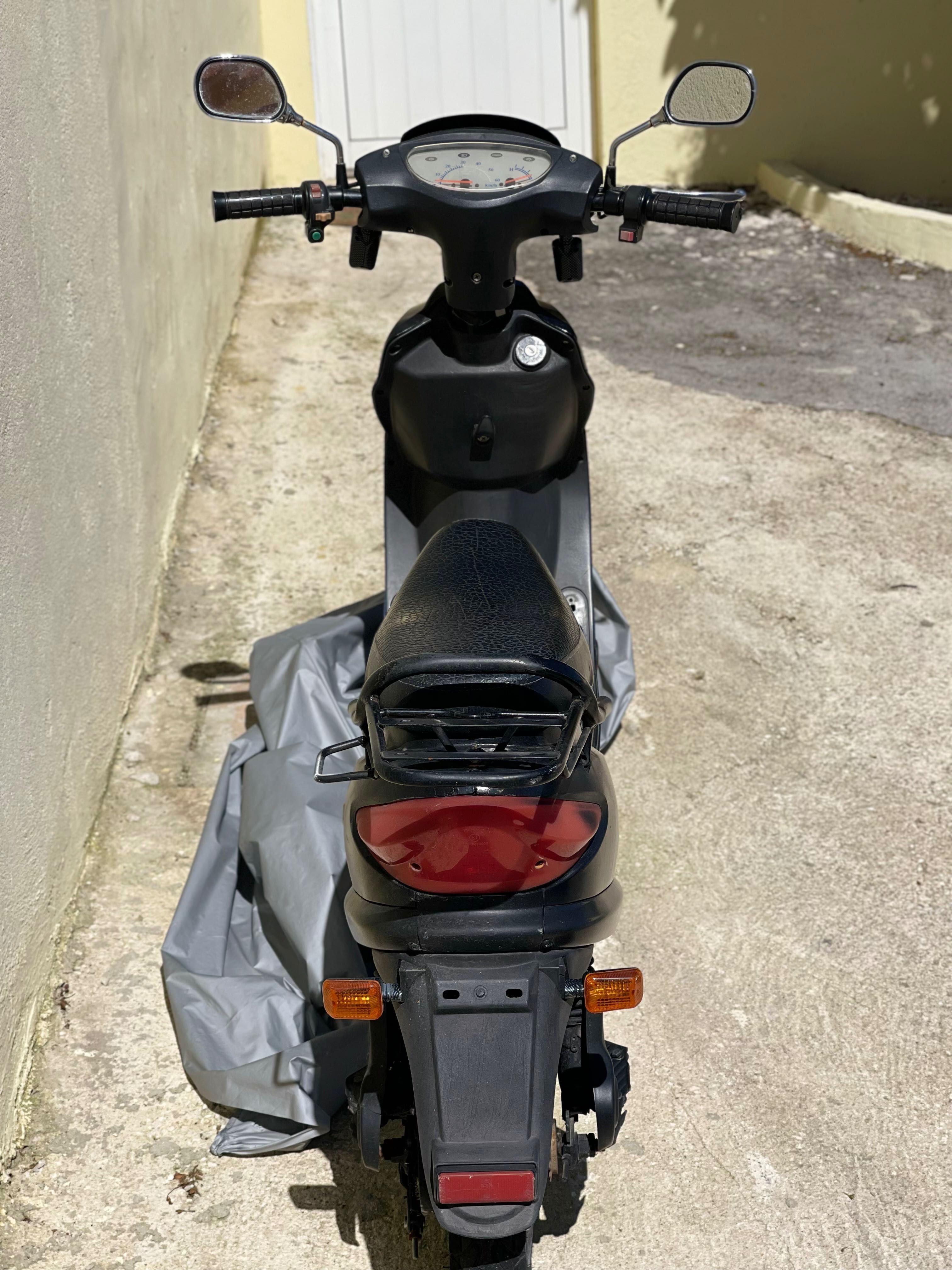 Moto eletrica 38 km autonomia