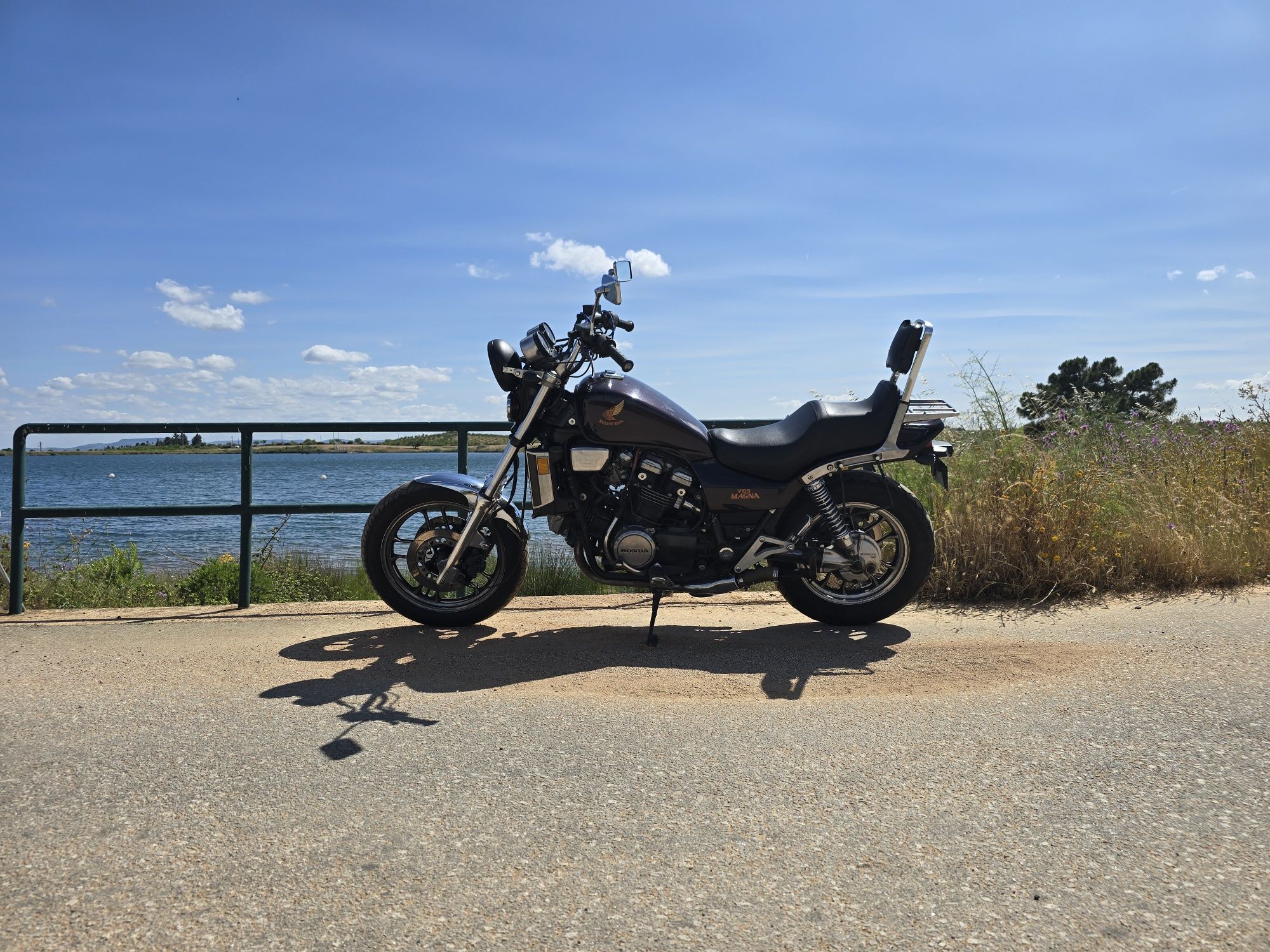 Honda v65 magna 1100