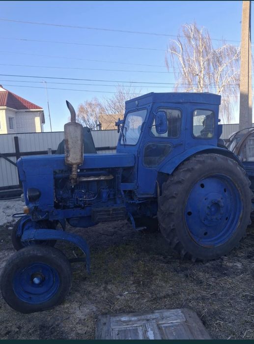 Продам трактор Т 40 АМ