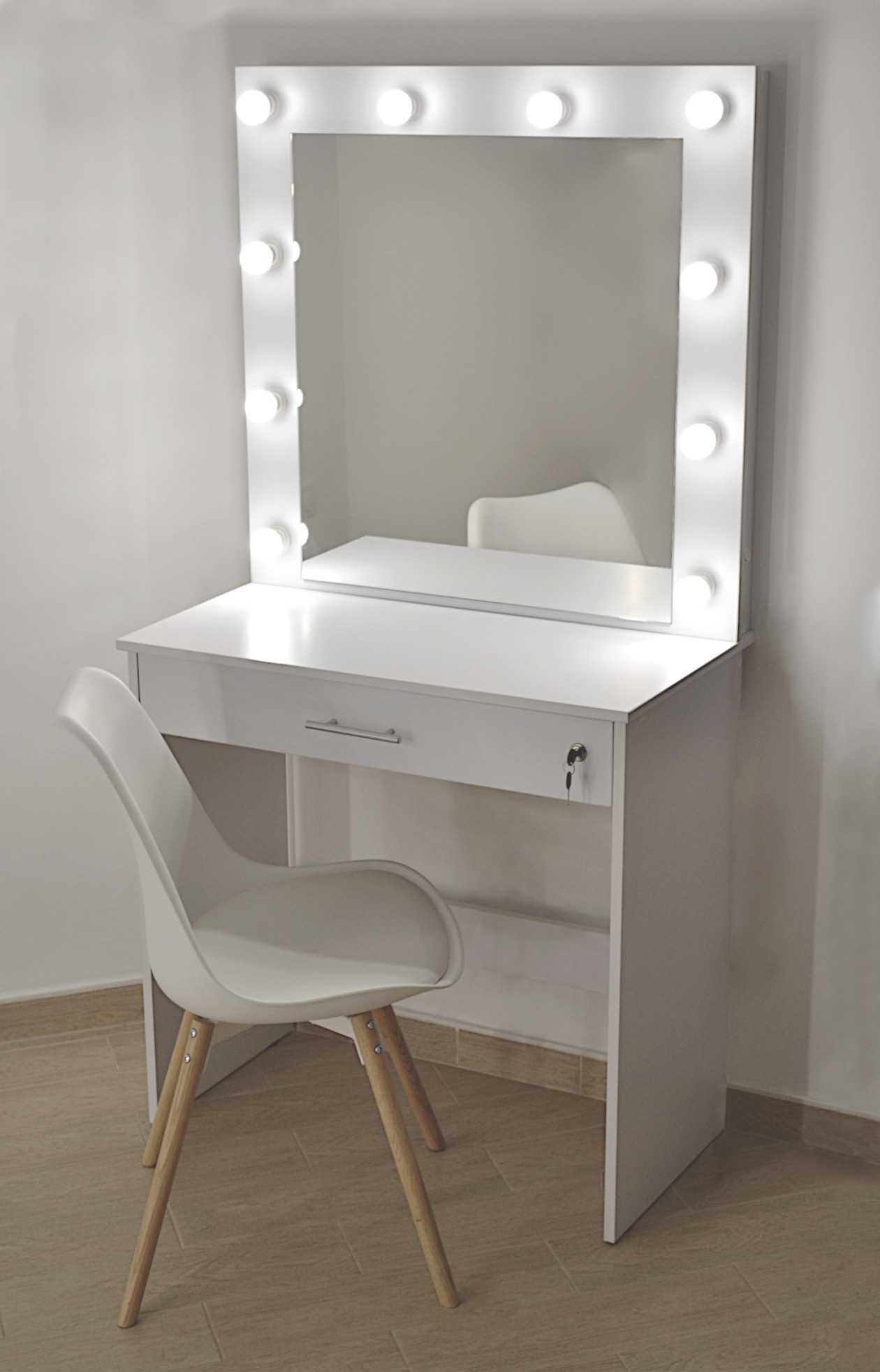 Туалетный столик белый трюмо зеркало гримерное с подсветкой
