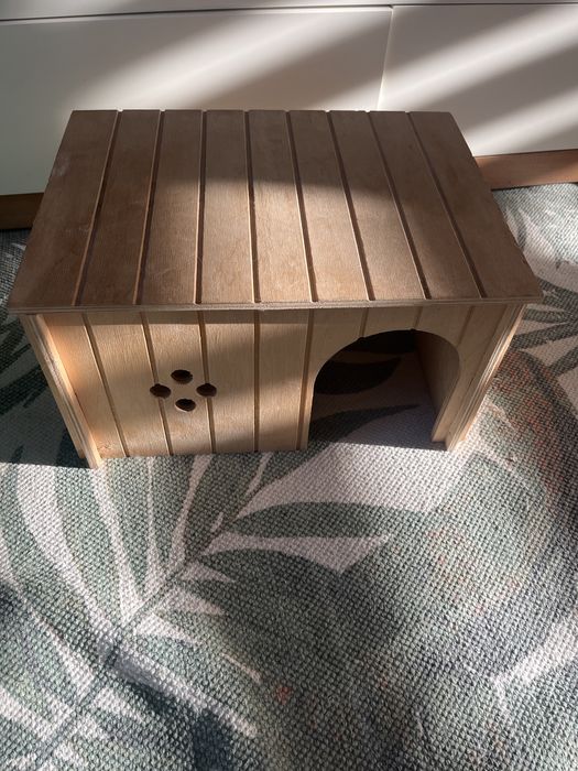 Drewniany domek dla krolika