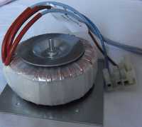 Transformador toroidal
AC12V/4,7A