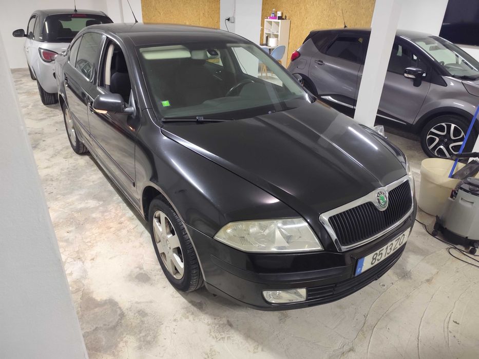Skoda Octavia 1.6 GPL - Nacional - Aceito Retoma - Revisão Feita