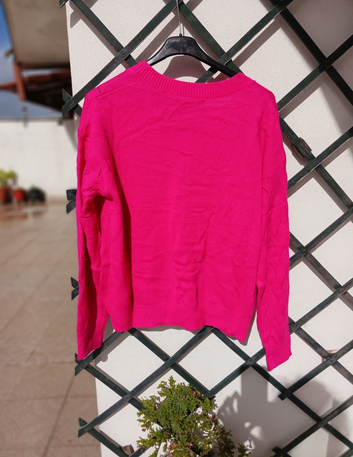 Camisola fuxia em malha Nova