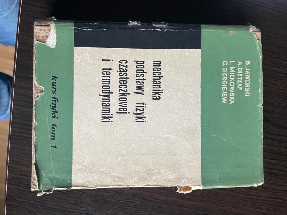 Podstawy fizyki cząsteczkowej i termodynamiki