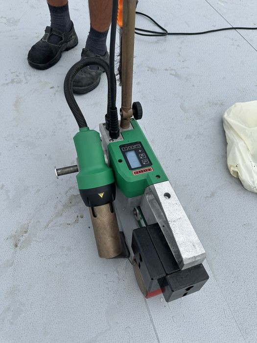 Оренду зварювального апарата LESTER  220 voltRR