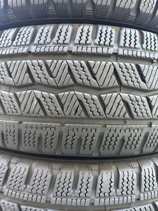 195/65/16c Hankook Winter Icept LV