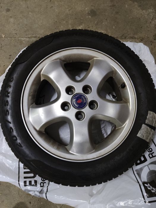 Felgi aluminiowe 16" do Saaba z oponami