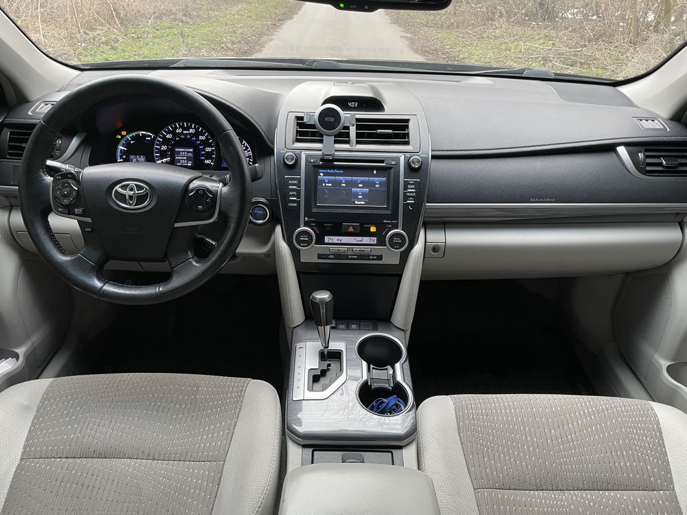 Toyota Camry 2014