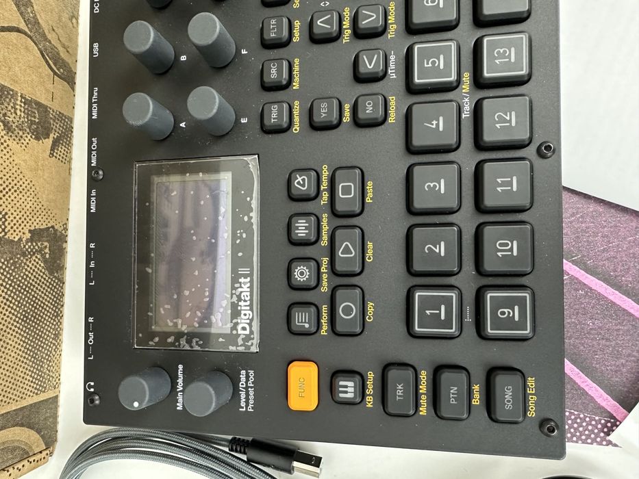Elektron Digitakt 2