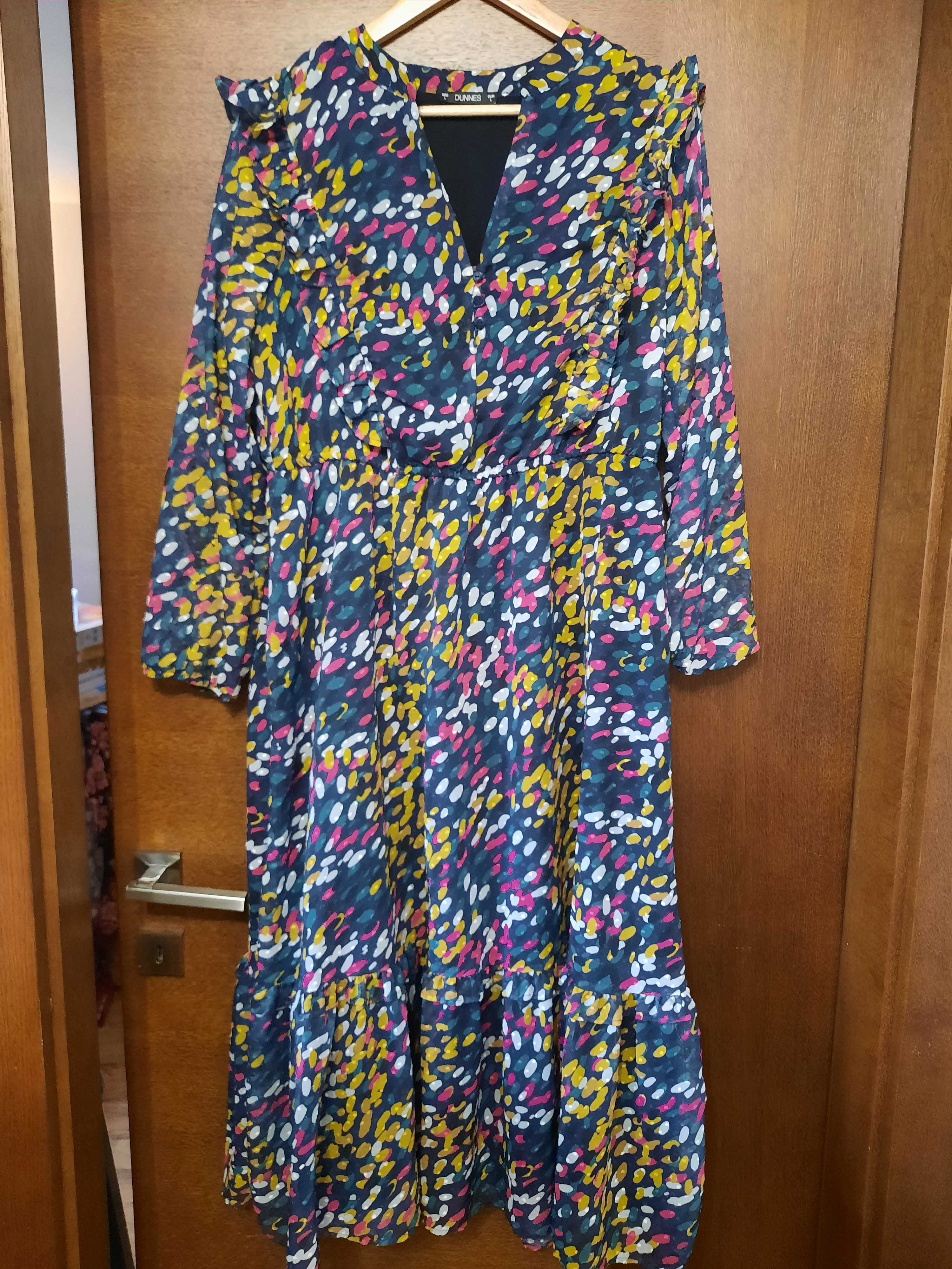 Kolorowa sukienka z falbaną w rozmiarze L/40