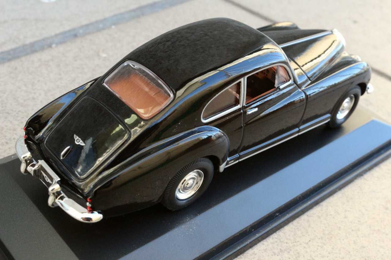 Bentley Continental Franay 1954  - model 1/43 Signature Series