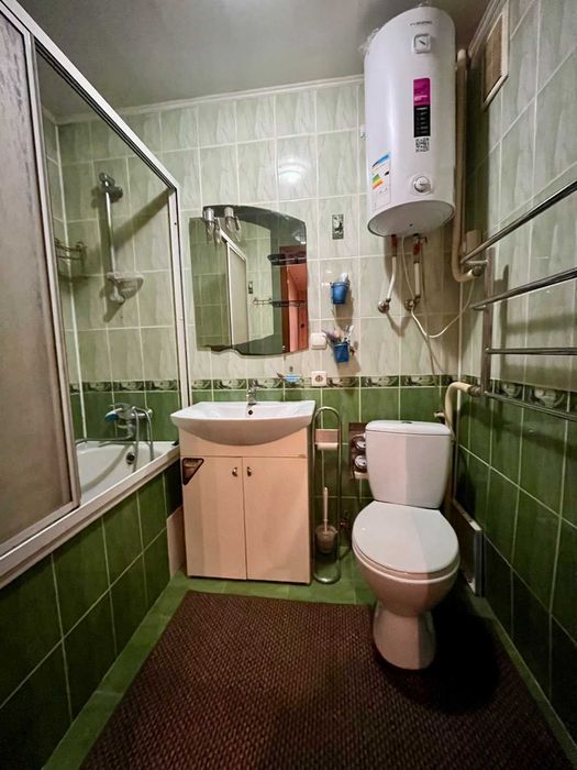 Оренда 2-х кімнатної  квартири перехрестя в. Шевченка-Кривалівська.