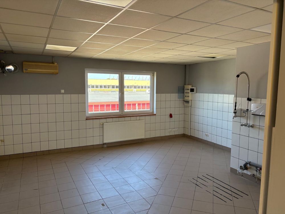 Powierzchnia biurowo–magazynowa | 196 m² | Zjednoczenia 102B | ZG