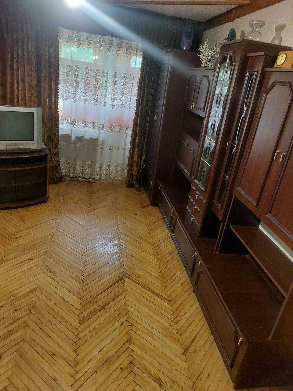 Сдам 2 комнатную квартиру на П.Поле, ул.23Августа,24А.