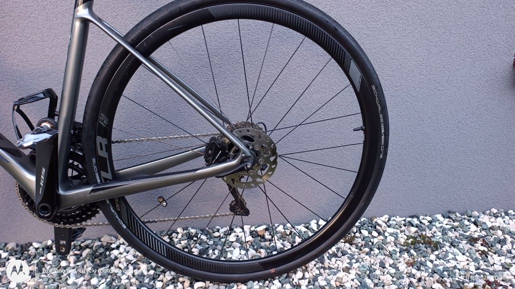 Rower szosowy Giant Defy.Advanced M