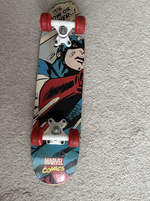 Deskorolka Marvell