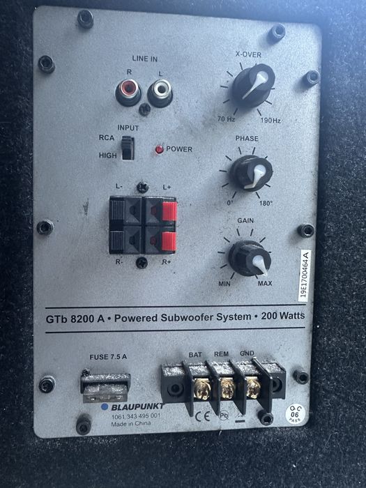 Blaupunkt GTb8200A Subwoofer skrzynia 200W