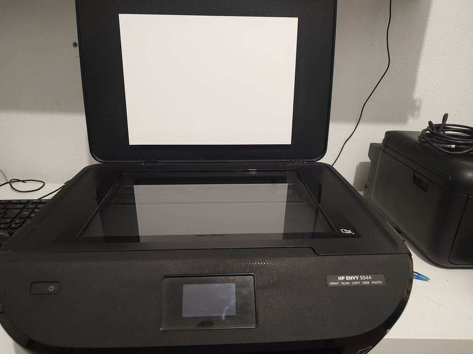 2 Impressoras, PC, 2  Ecrã