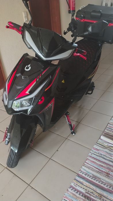 Vendo/retomo scooter elétrica