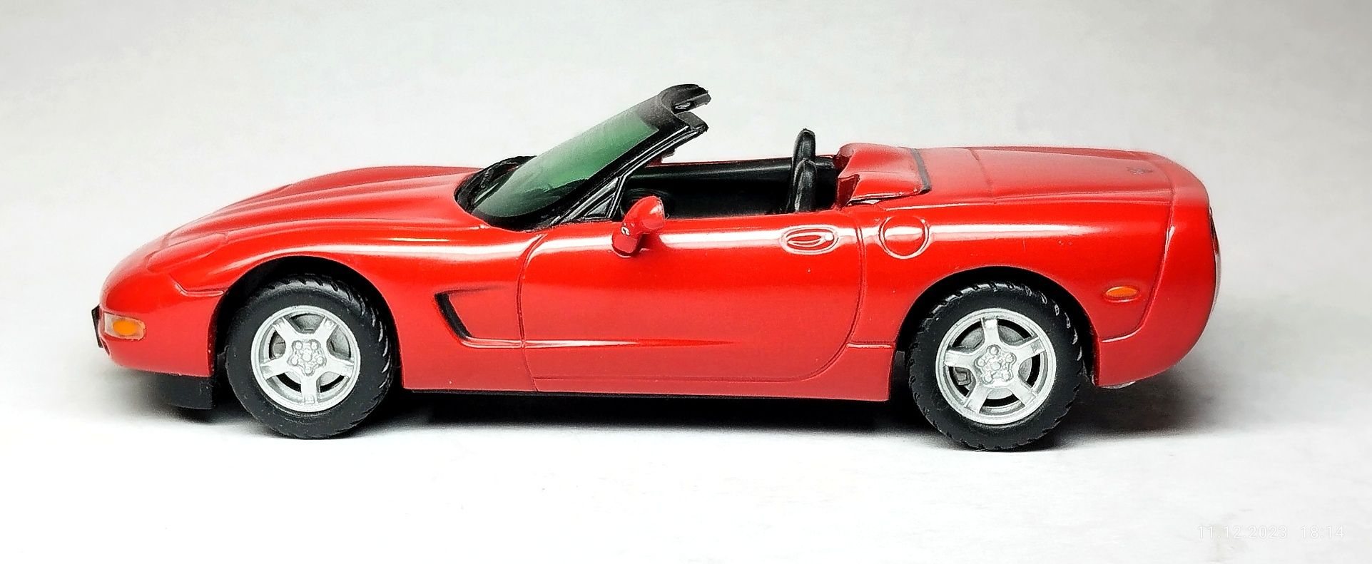 Chevrolet Corvette cabrio 1998 Vitesse 1/43 модель