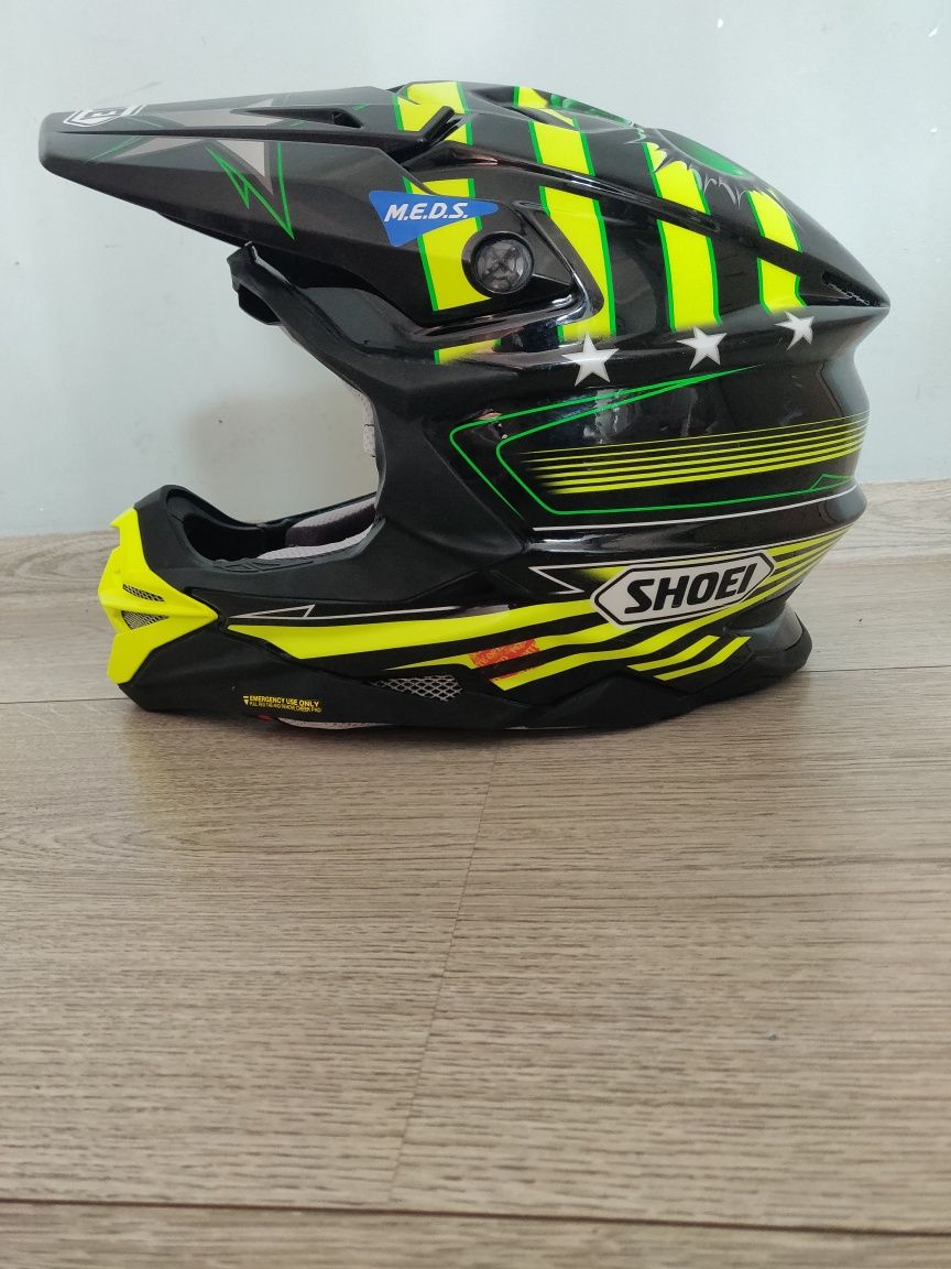 Shoei VFX-Evo шолом