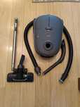 ** Odkurzacz AEG Clean 6000