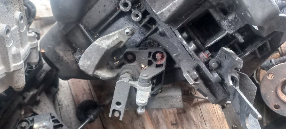 Кпп Renault Laguna 2 1.9 dci 5 ступка