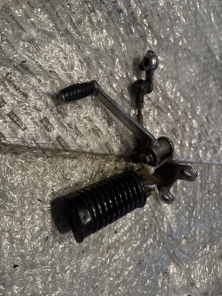 KAWASAKI GT 550 / 1983/1990 (KZ550G) Set Lewy M310