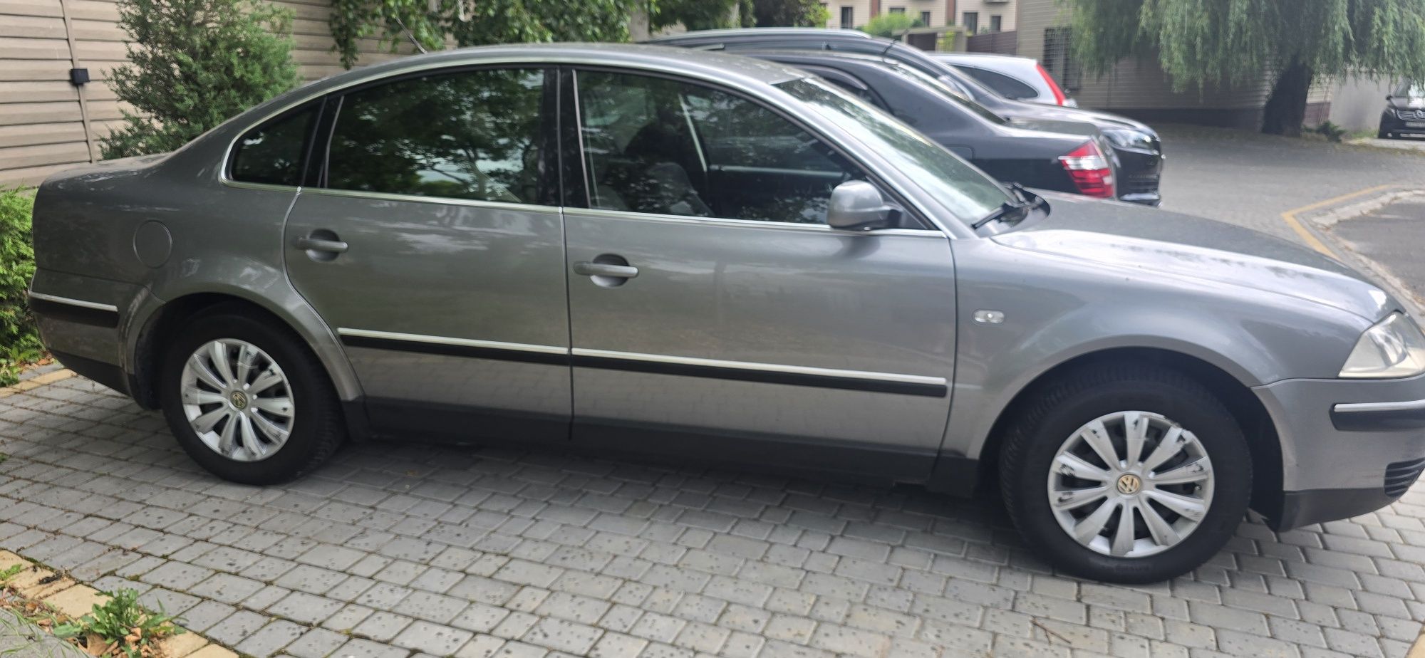 VW passat 1,8 t 2002гв хорошем состоянии
